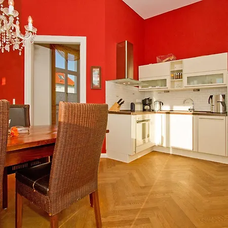 Apartment Die - 3 *